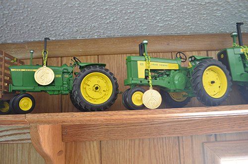 Property photo 100 - EQUIPMENT & PERSONAL PROPERTY AUCTION